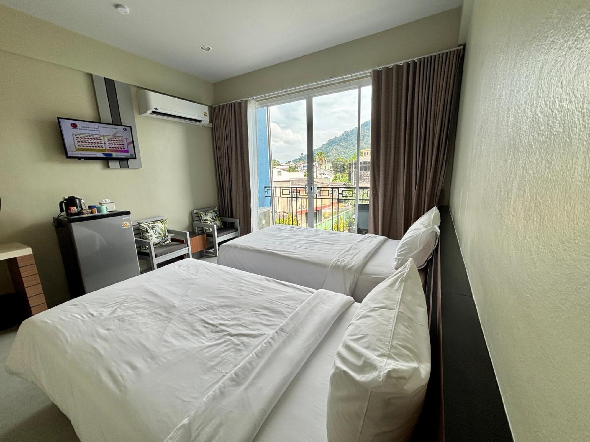 Siri Hotel Phuket מראה חיצוני תמונה