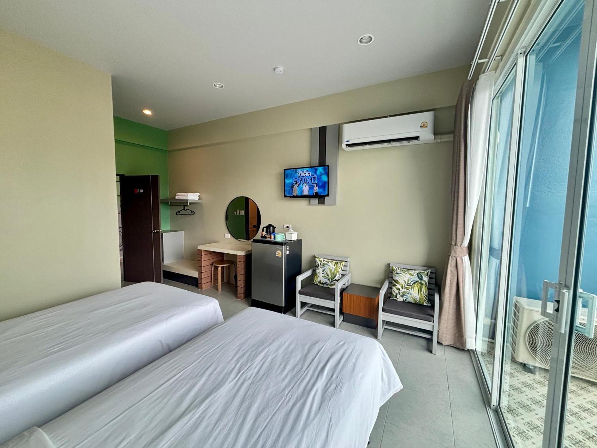 Siri Hotel Phuket מראה חיצוני תמונה